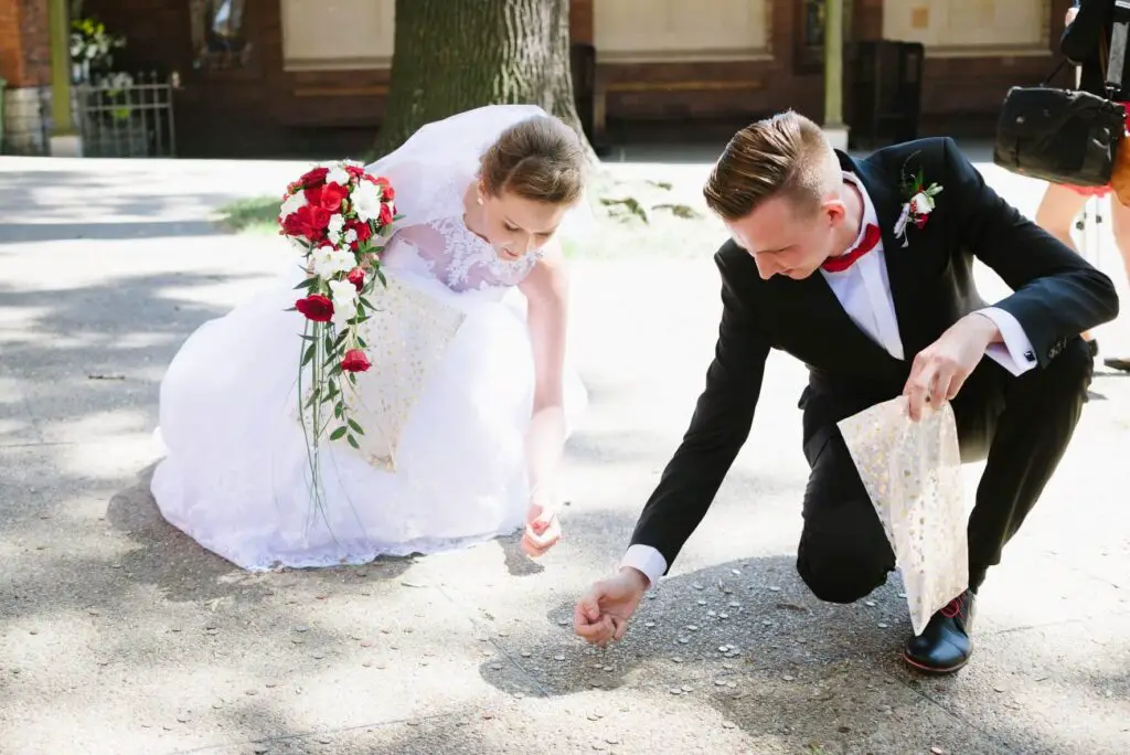12 Amazing Wedding Ideas for Couples