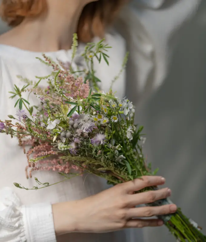 Petite Bouquets: A Trend for 2023 Weddings